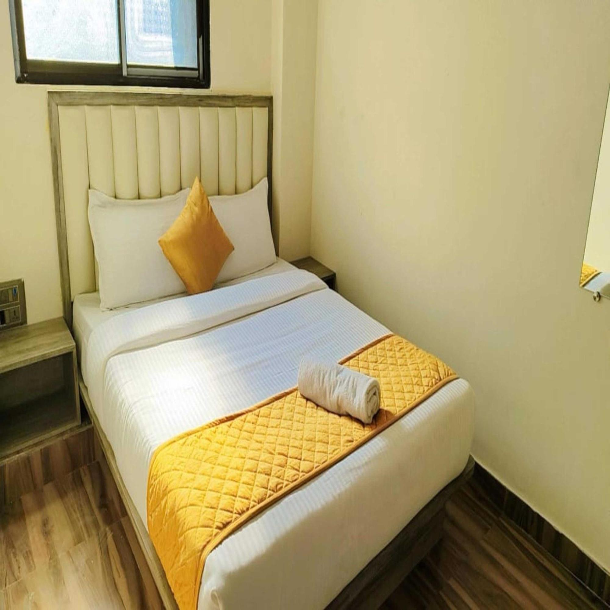 Hotel Pride Suites - Kurla West 孟买 外观 照片