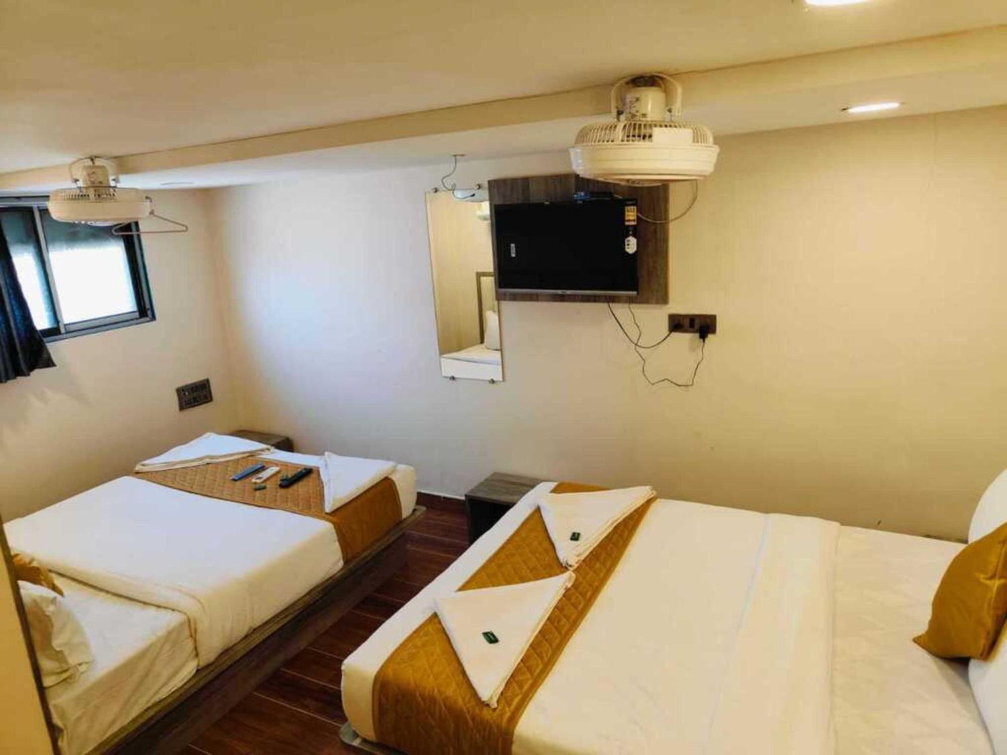 Hotel Pride Suites - Kurla West 孟买 外观 照片